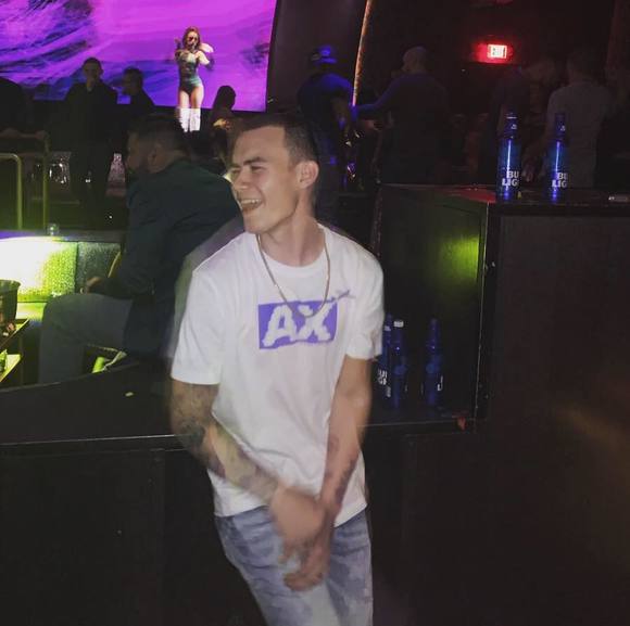 Meet your Posher, James - Picture 1 of 1